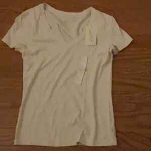 Universal Thread Women's Cream White V-Neck Top XS